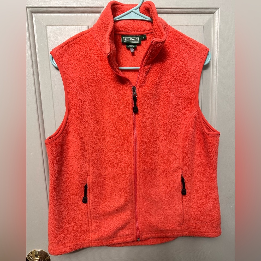 L.L. Bean Women's Vibrant Orange/Peach Fleece Vest